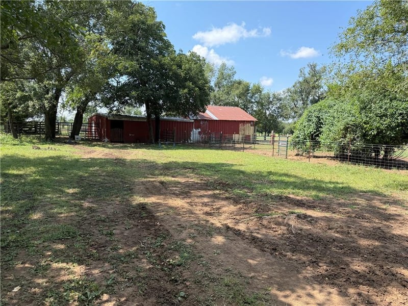 1486 215th St, Fort Scott, KS 66701