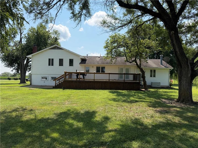 1486 215th St, Fort Scott, KS 66701
