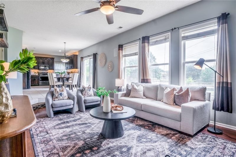 16345 Warwick St, Olathe, KS 66062