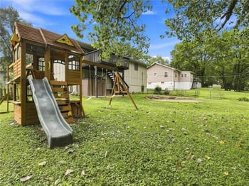 3704 Woodland Ave, Kansas City, MO 64116