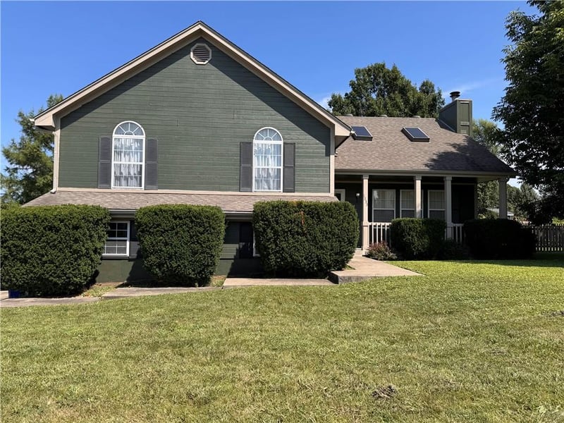 1333 Grand Ave, Lee's Summit, MO 64086