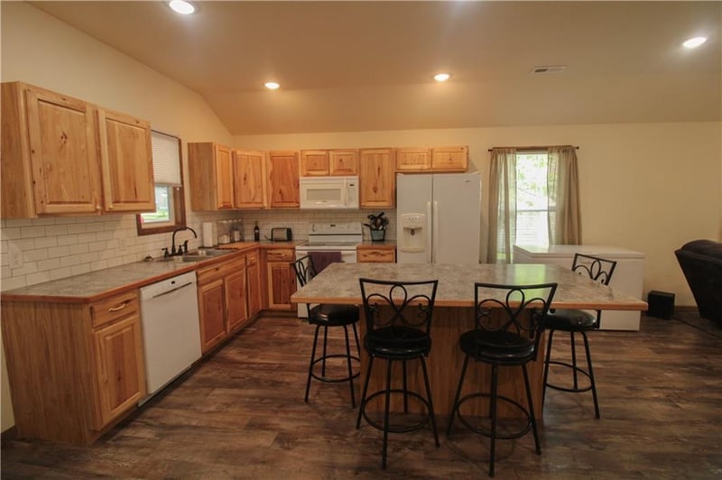 602 Richardson St, Bolckow, MO 64427