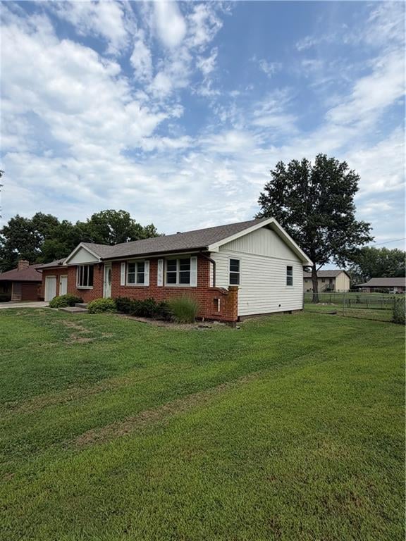 1605 Pine St, Holden, MO 64040