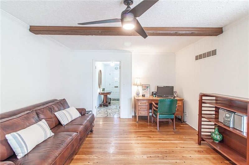 712 NW 10 St, Blue Springs, MO 64015