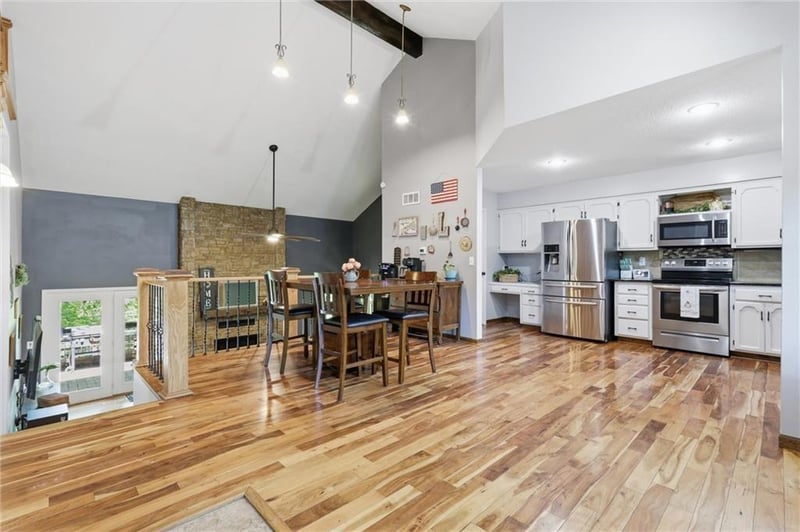 5796 Pine Ln, Holt, MO 64048