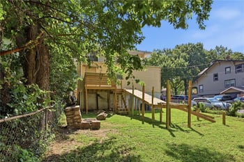 3744 Benton Blvd, Kansas City, MO 64128