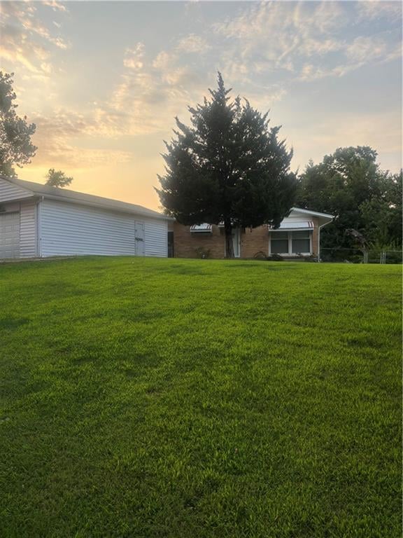 800 Marilyn Ave, Liberty, MO 64068