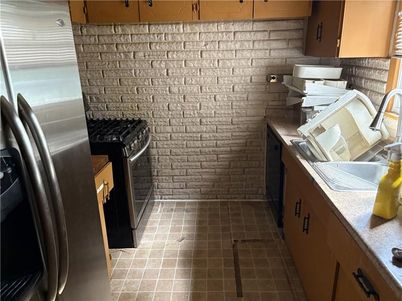 7344 College Ave, Kansas City, MO 64132