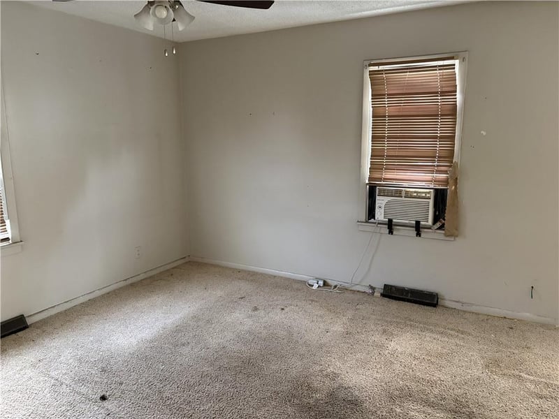 7344 College Ave, Kansas City, MO 64132