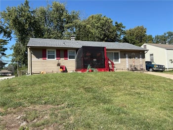 7344 College Ave, Kansas City, MO 64132