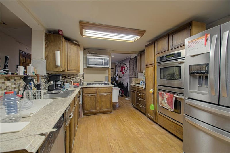3006 NE Parvin Rd, Kansas City, MO 64117