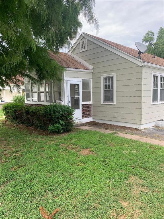 2315 Maywood Ave, Independence, MO 64052