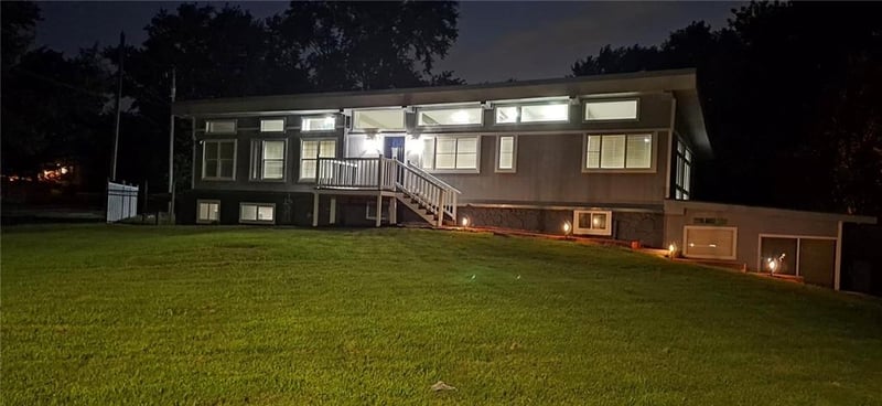 16004 Valentine Ave, Belton, MO 64012
