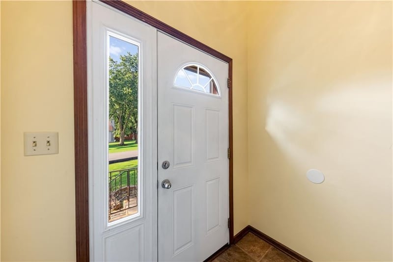 1524 W Cedar St, Olathe, KS 66061