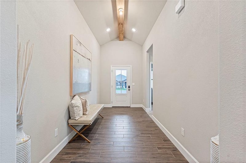 9299 Pickering St, Lenexa, KS 66227
