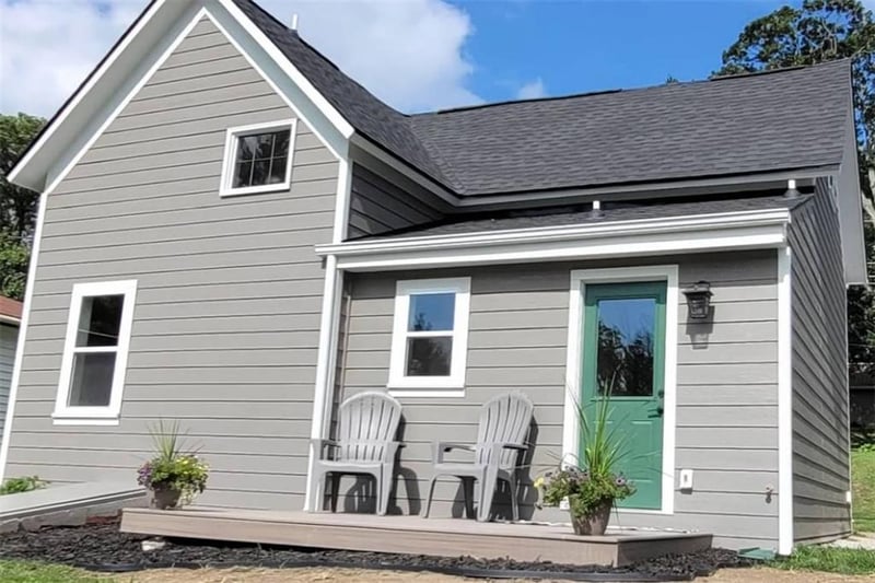 102 Country Club Dr, Rock Port, MO 64482