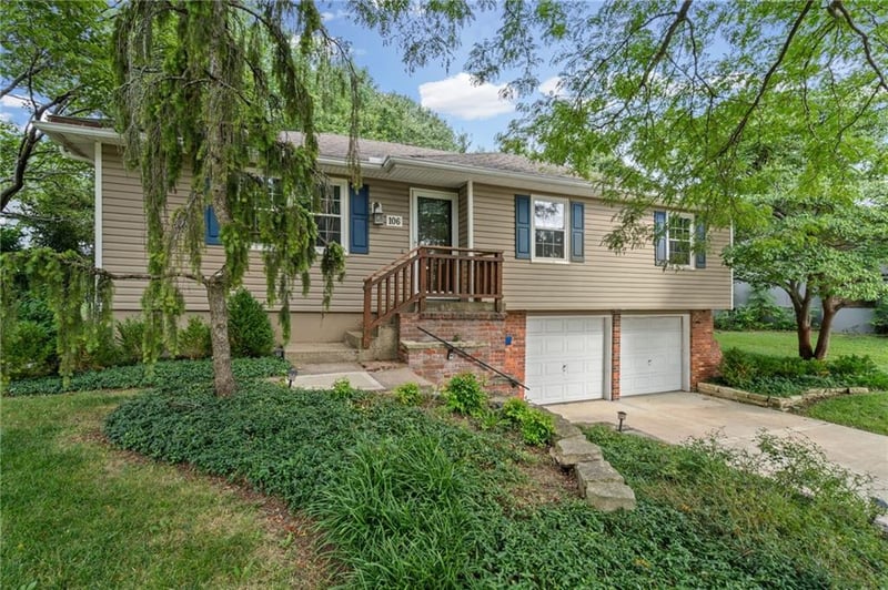 106 N Cleveland Ave, Belton, MO 64012