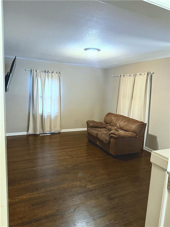 9135 Richards Dr, Raytown, MO 64133