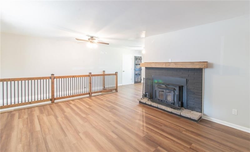 1608 Lee Ln, Pleasant Hill, MO 64080