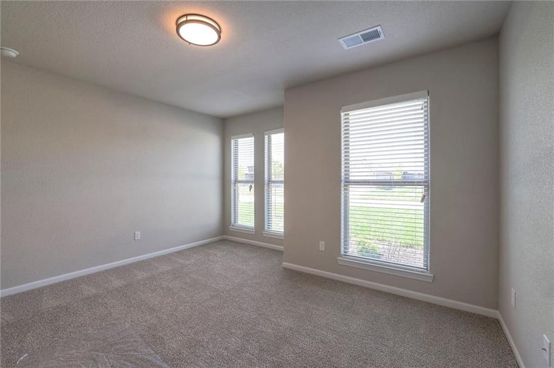 12924 Sewell Ave, Kansas City, KS 66109