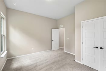 12920 Sewell Ave, Kansas City, KS 66109