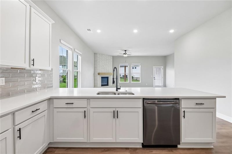 12909 Sewell Ave, Kansas City, KS 66109