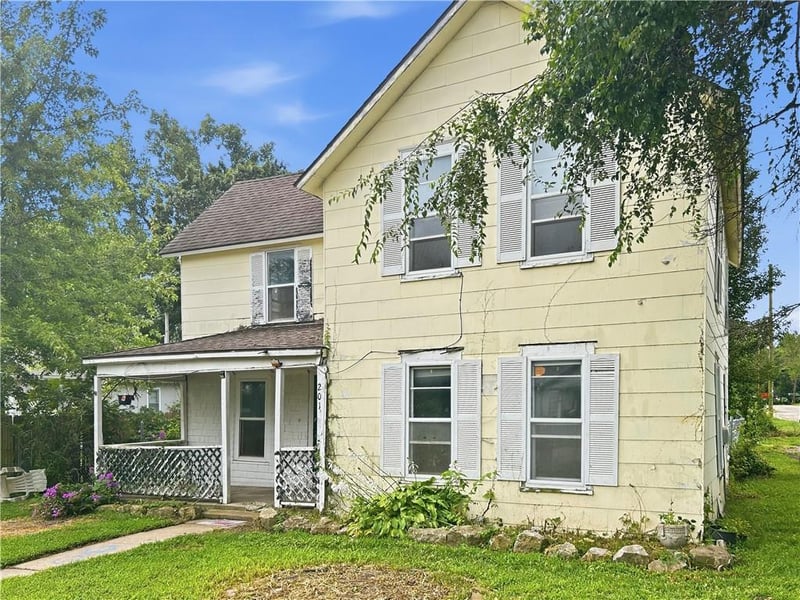 201 E Church St, Hillsdale, KS 66071