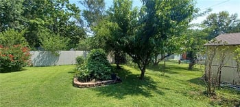 407 113th St, Kansas City, MO 64155