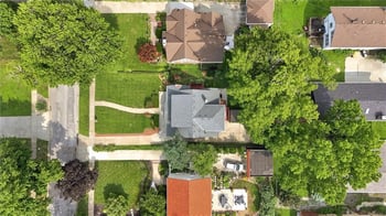 1315 W 50th Ter, Kansas City, MO 64112