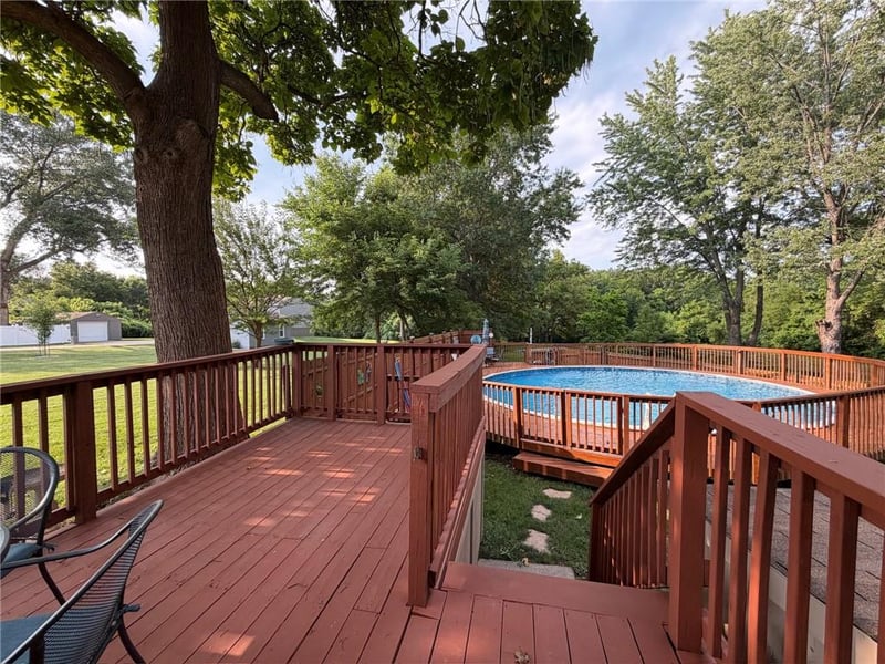 1800 E Mechanic Ave, Independence, MO 64050