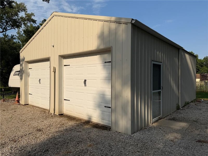 1800 E Mechanic Ave, Independence, MO 64050
