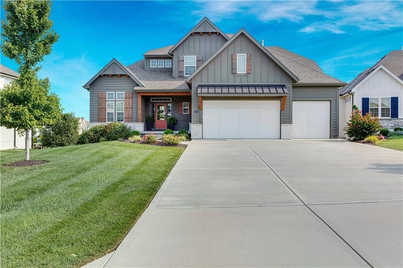 13362 W 147th St, Olathe, KS 66062