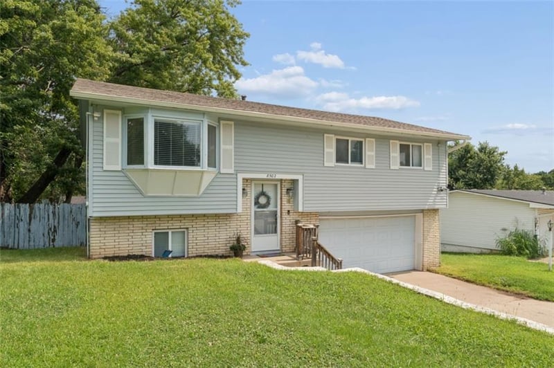 8502 Ann Ave, Kansas City, KS 66112