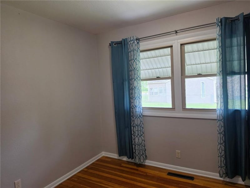 504 Utah St, Pittsburg, KS 66762
