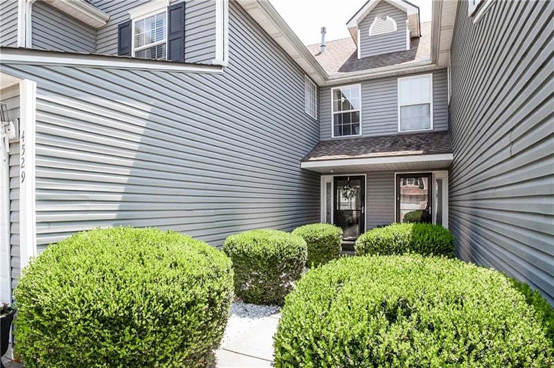 4529 NE 83rd St, Kansas City, MO 64119