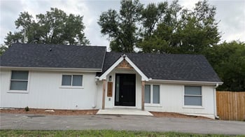 8344 Oldham Rd, Kansas City, MO 64138