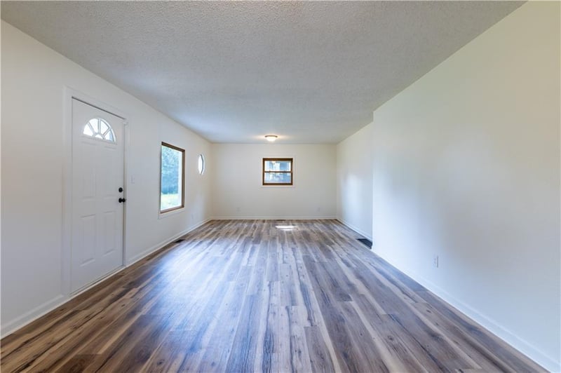 3023 Mitchell Ave, St Joseph, MO 64507