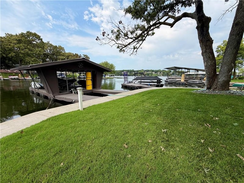 2 W St, Lake Lotawana, MO 64086