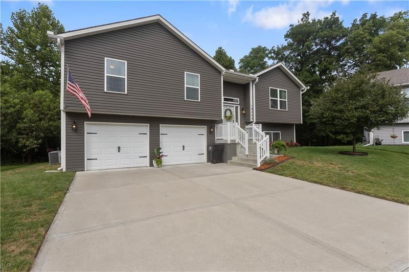 19305 8th Street Court S N/A, Independence, MO 64056