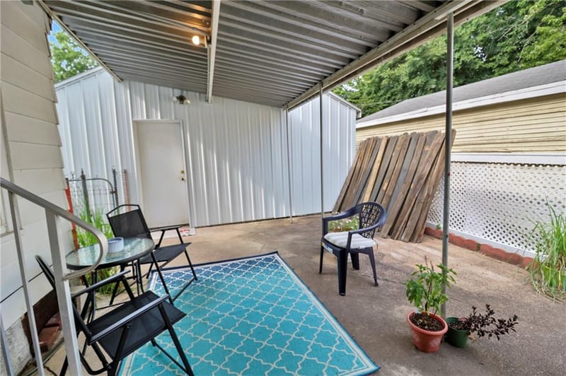 2511 Clark Ave, Parsons, KS 67357