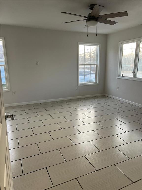 1412 N Ash St, Nevada, MO 64772