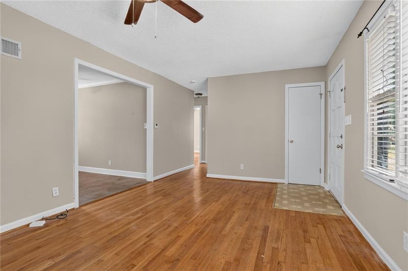 6201 Cedar St, Mission, KS 66205