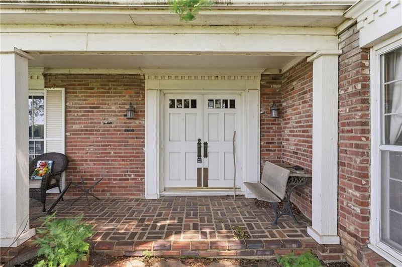 1602 E 171st St, Belton, MO 64012
