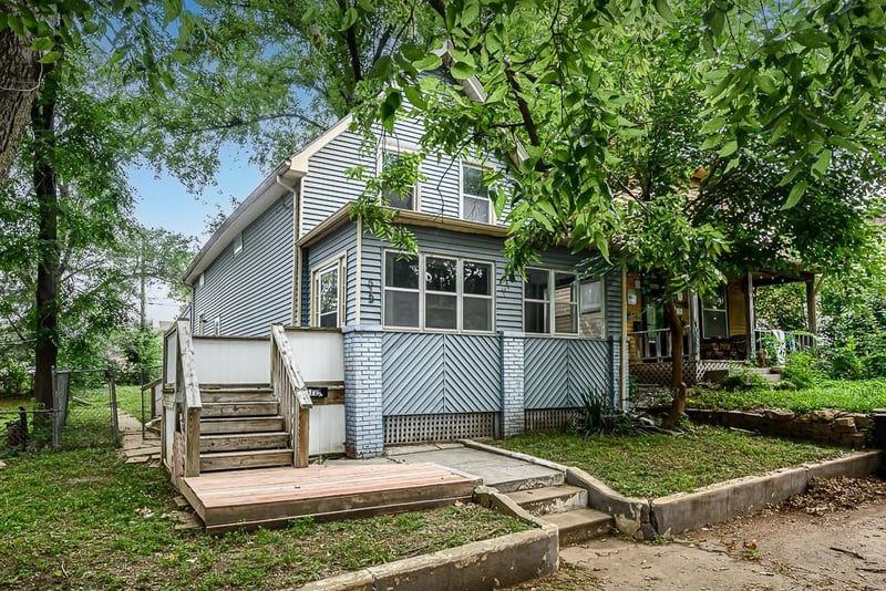 512 Ottawa St, Leavenworth, KS 66048