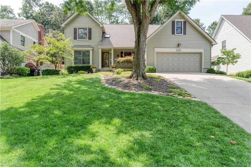 9613 115th Ter, Overland Park, KS 66210