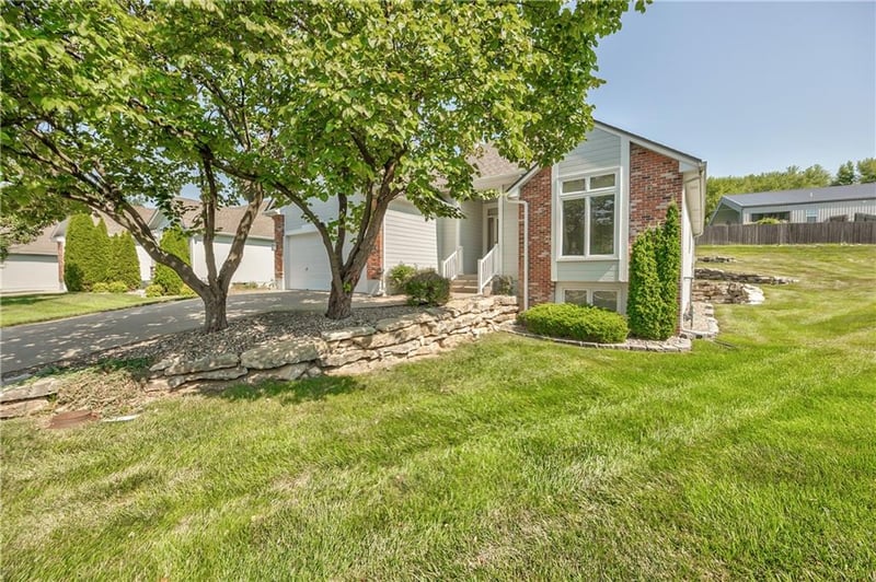 17904 29th St, Independence, MO 64057