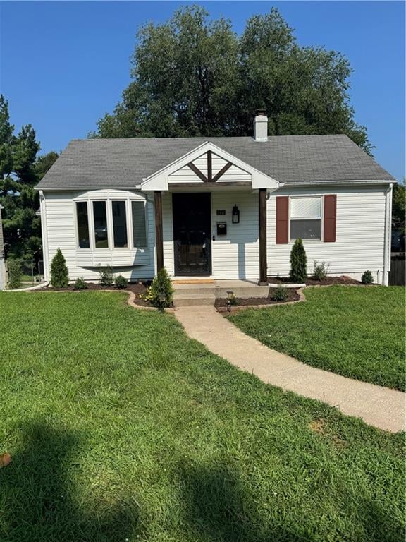 2611 Parallel Ave, St Joseph, MO 64506