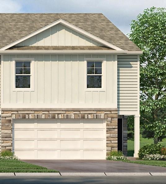 208 NE 194th Ct, Smithville, MO 64089