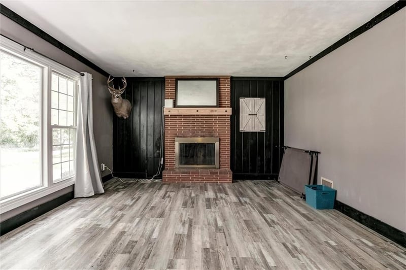 11403 Orchard Rd, Kansas City, MO 64134