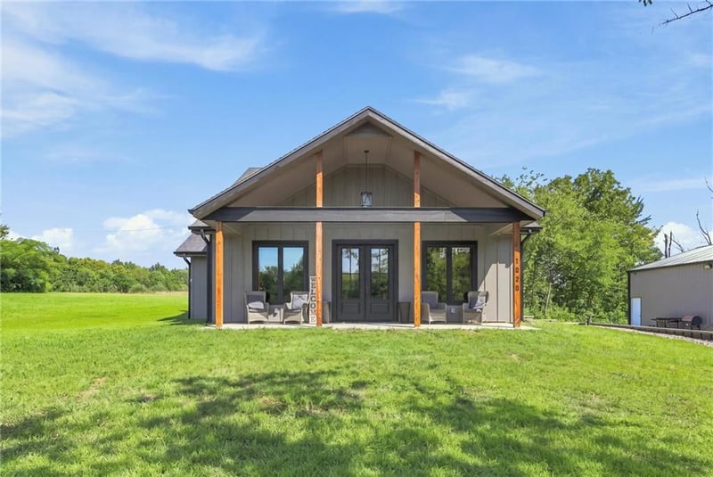 1999 Goose Dr, Odessa, MO 64076